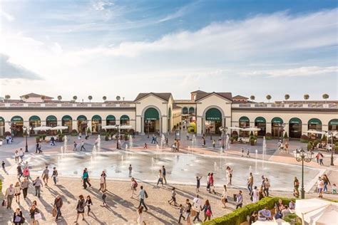 serravalle designer outlet recensioni